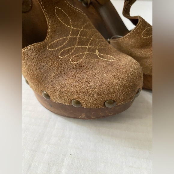 KORS Michael Kors Mary Jane Tan Suede Wood Platform Clog Sandal Size 8 1/2 - Picture 10 of 14